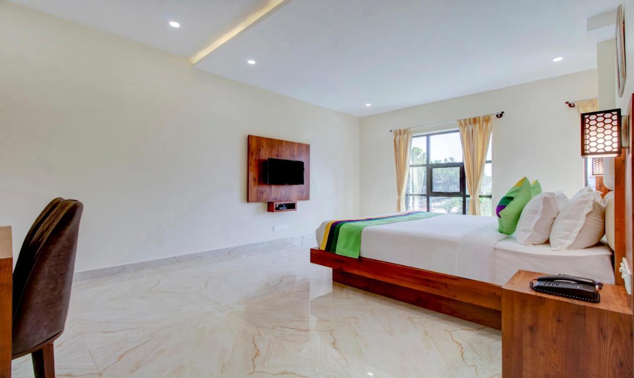 Treebo The Meridian Chikmagalur Exterior photo